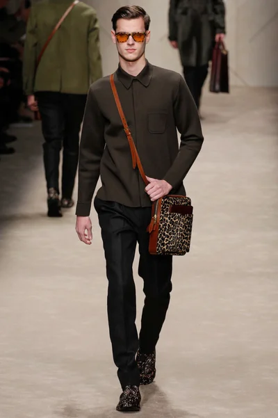 Look 26